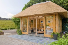 Tuinpaviljoen Antibe  |   Meerdere variaties mogelijk in afmetingen en samenstelling.